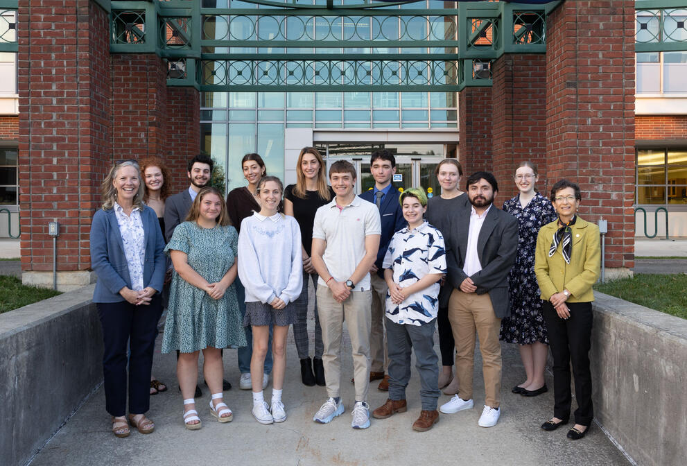 A group photo of the 2021-2022 Presidential Scholars from SUNY Geneseo